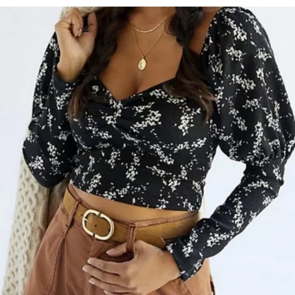 Anthropologie Sweetheart Black and White Print Puff Sleeve Blouse Size Small